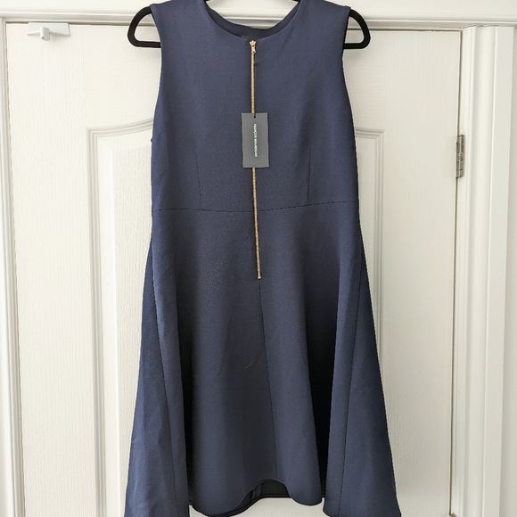 François Beauregard navy blue and gold dress, new with tag. Original value 340$+ - Picture 8 of 8